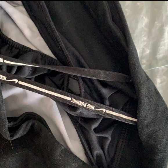 NIKE DRI FIT RUNNING SHORTS - Picture 4 of 6